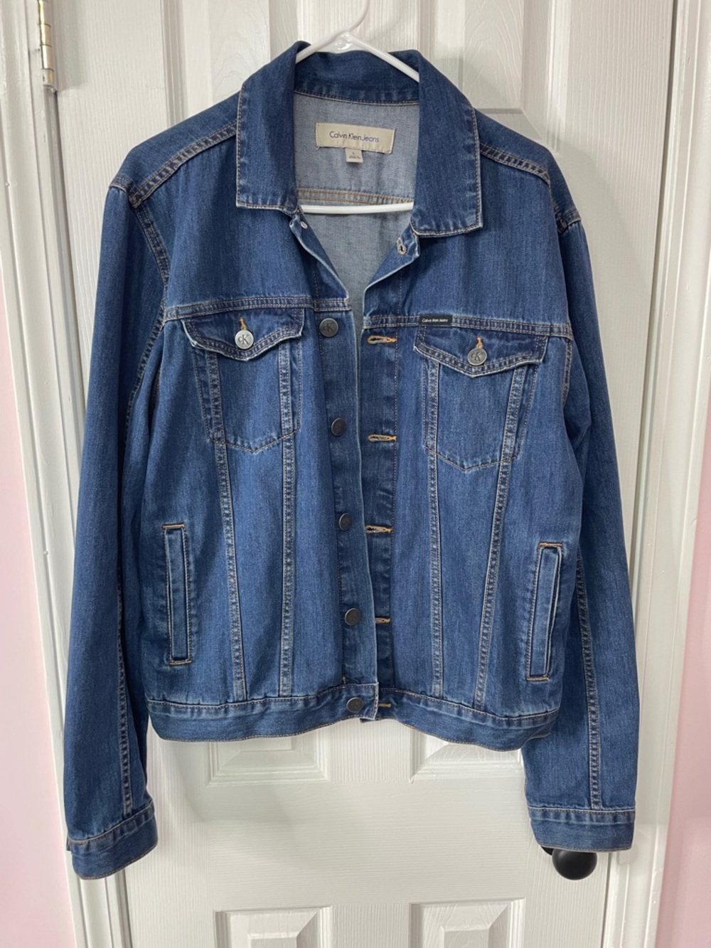 Calvin Klein Jeans Classic Blue Denim Trucker Jacket great shape
